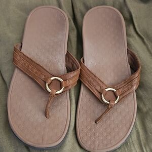 Vionic Brown Sandals Flip Flops with Gold Accents 10